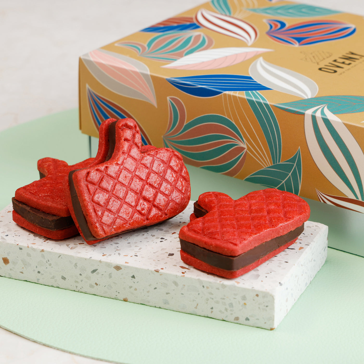 ミトンチョコレートサンドショコラフランボワーズ 12個セット